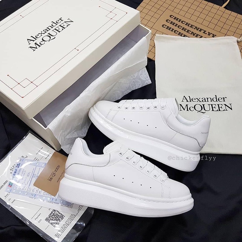 GIÀY MC.Q UEEN ALL WHITE DA THẬT LAI AU [ FULL BOX + FREE SHIP ]