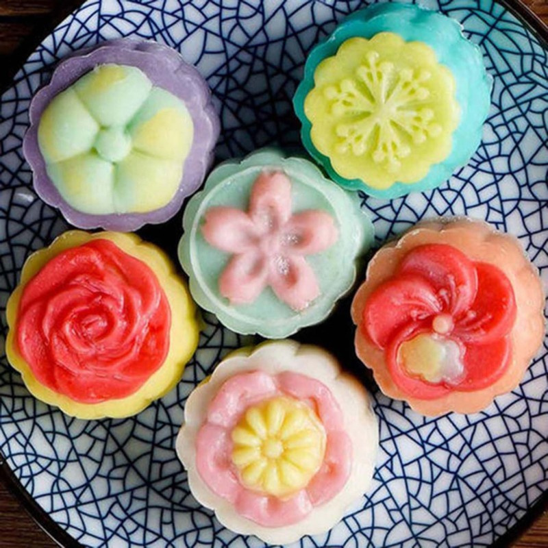 be❀  Round Hand Press 8 Stamps 50g Mooncake Mold Mid Autumn Festival DIY Hand-Pressure Decoration Cookie Baking Food Grade Material Kitchen Tool