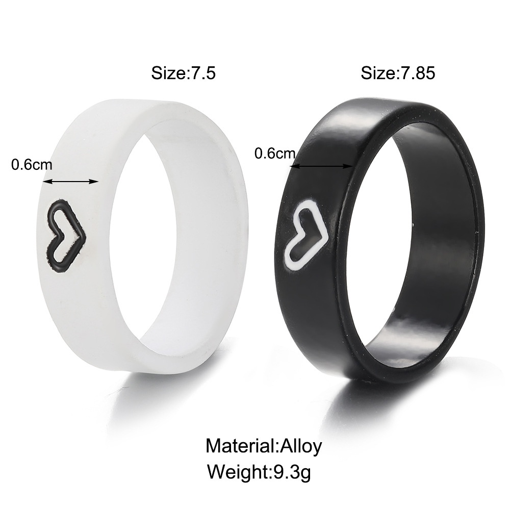 Set 2 Nhẫn Đen Đơn Giản Cổ Điển Cho Cặp Đôi