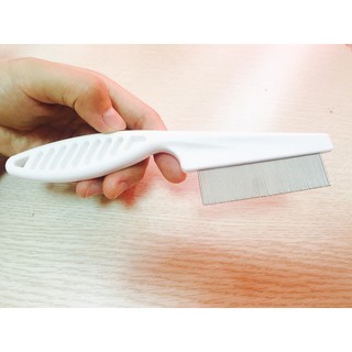 LƯỢC CHẢI VE RẬN CHO CHÓ MÈO