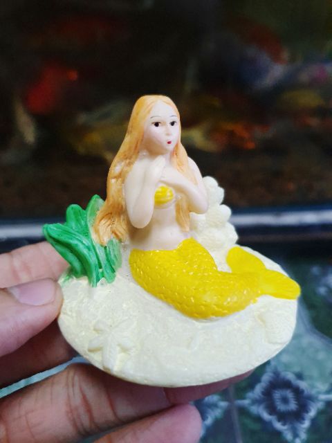 NÀNG TIÊN CÁ TRANG TRÍ HỒ CÁ NON BỘ DÀI 7CM CAO 6CM