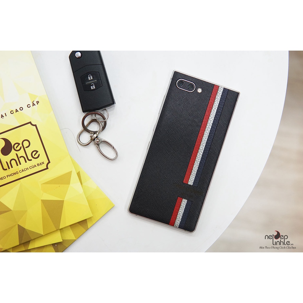 Miếng dán da điện thoai BlackBerry Key 2  – Da bò thật 100% - chính hãng Nét Đẹp Tinh Tế