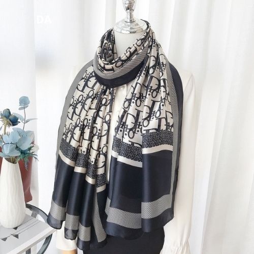 Khăn lụa choàng quàng cổ dáng dài đi biển Hot Trend họa tiết thanh lịch nhẹ nhàng size180x90 làm áo choàng
