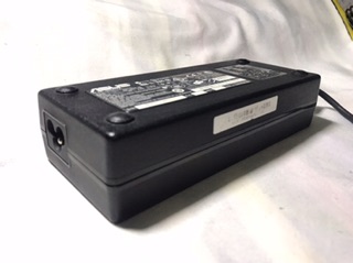Sạc laptop Asus 19V 6.32A
