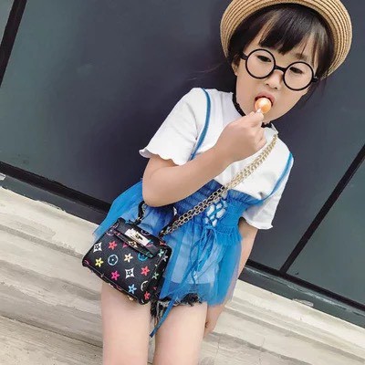 Túi đeo chéo mini hàng hiệu siêu dễ thương cho bé