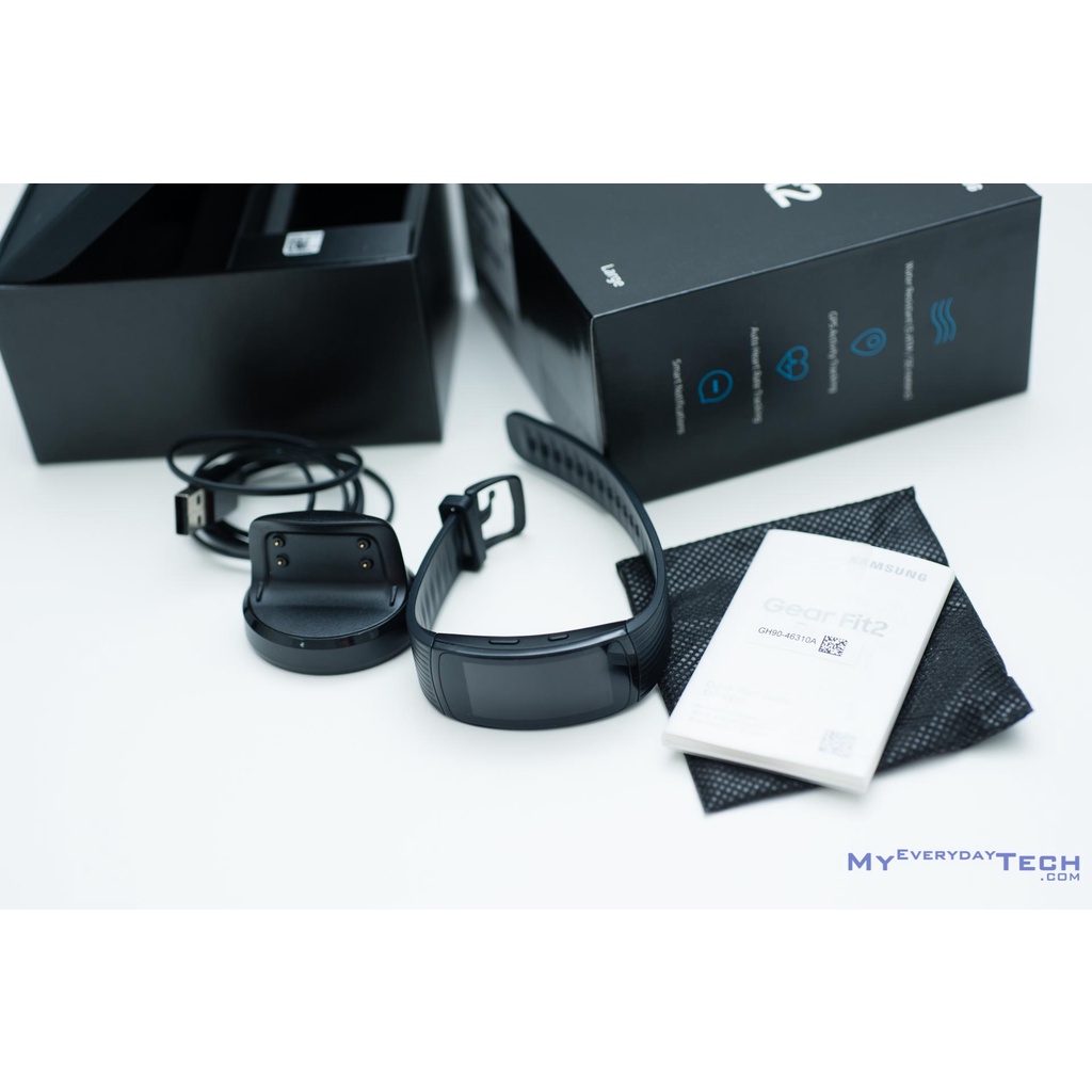 Đồng hồ Samsung Gear Fit 2 Pro likenew fullbox