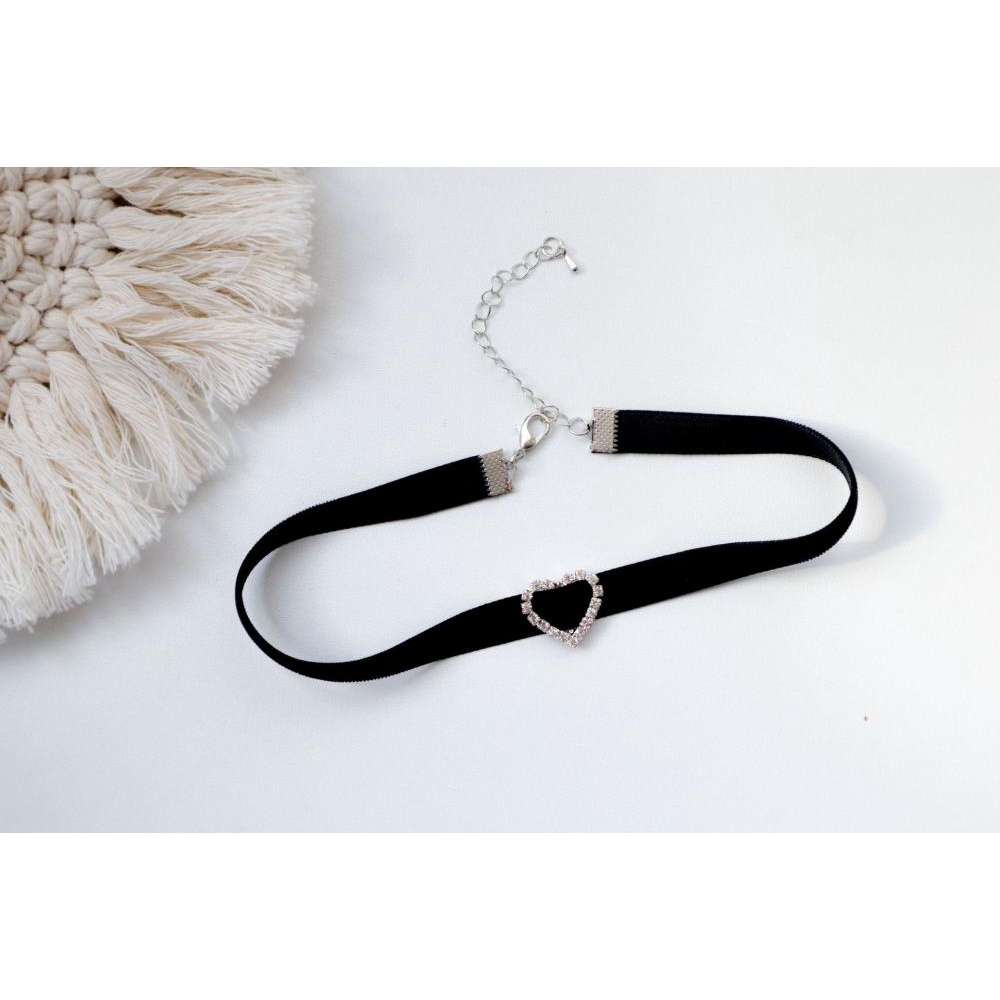 Vòng Cổ Nhung Đen ĐíNh Đá Đơn GiảN