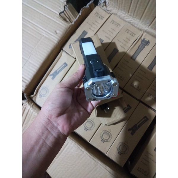 đèn pin siêu sáng đa năng