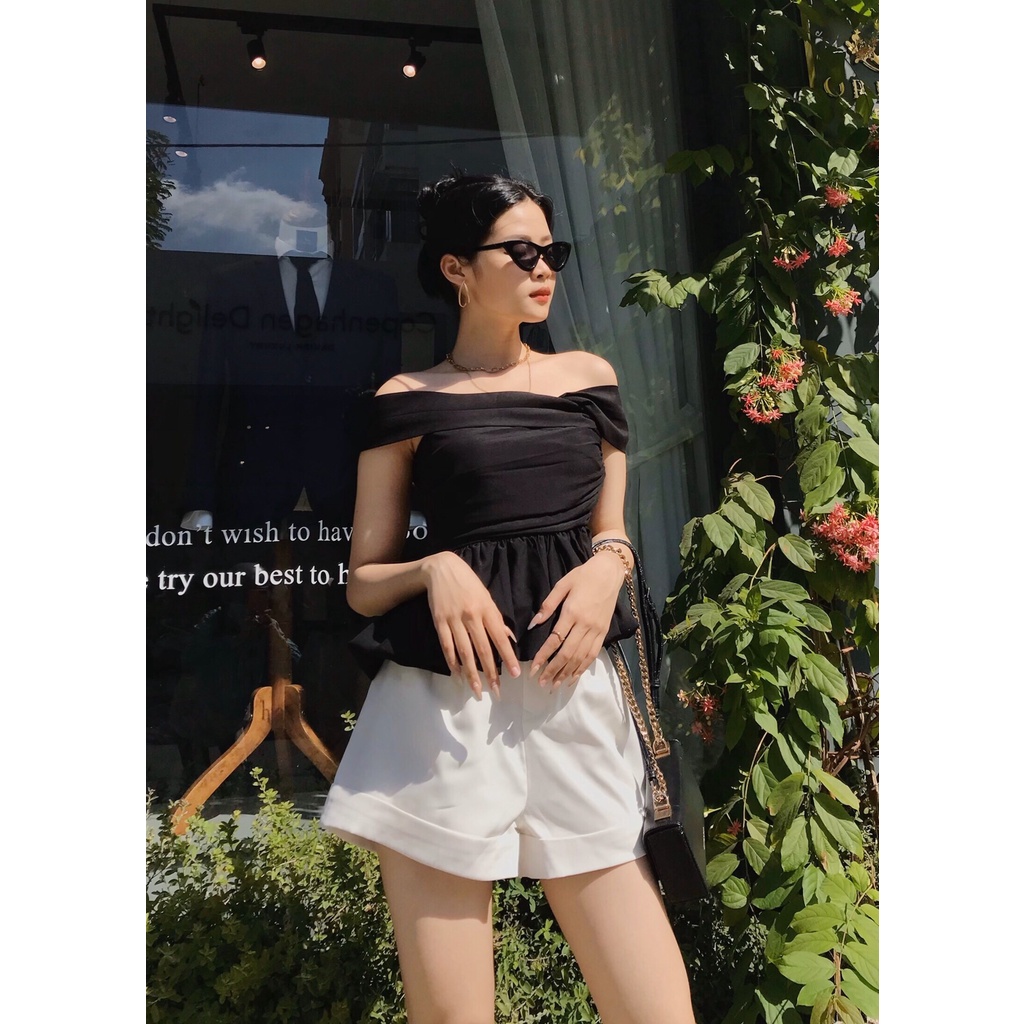 Quần shorts trắng HEYBEE lưng cao, chất cotton thoáng mát BLUE DAY SHORTS HT610