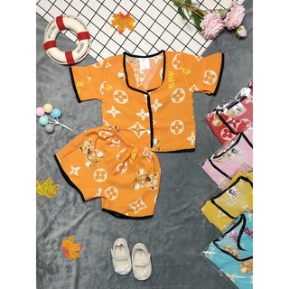 (3 bộ 3 màu 3 họa tiết khác nhau) Combo 3 Bộ Lụa Tay Ngắn Gợn Sóng Bé (13-15kg)