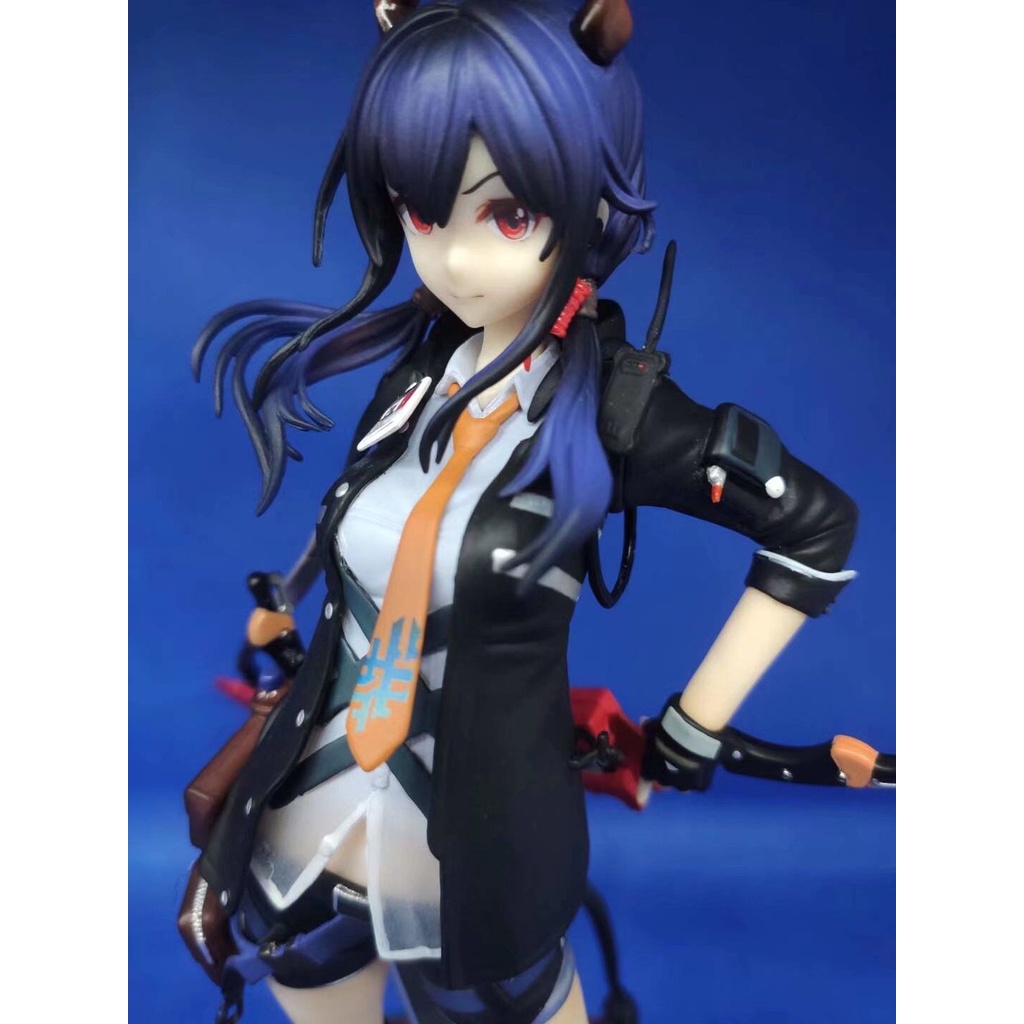 Mô hình nhân vật APEX Arknights Chen 26cm tỉ lệ 1/7