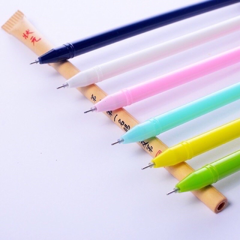 Combo 20 Cây Bút Bi Nước Hoạt Hình Ngộ Nghĩnh