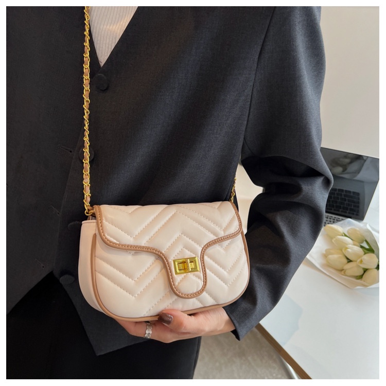 Túi Đeo Vai Dây Xích Họa Tiết Hình Thoi Thời Trang Cho Nữ