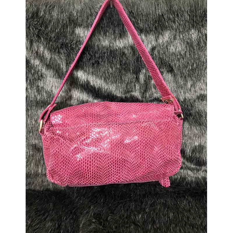 Túi kẹp nách da thật, đeo vai màu hồng