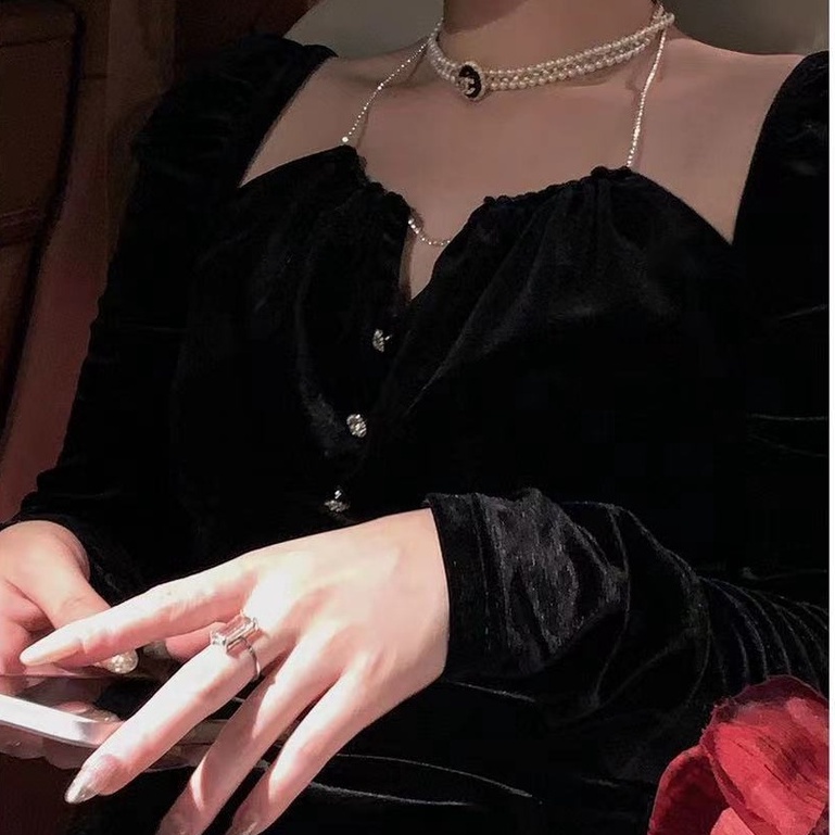 Đầm nhung đen tay phồng phong cách Pháp thời trang mùa thu cho nữ