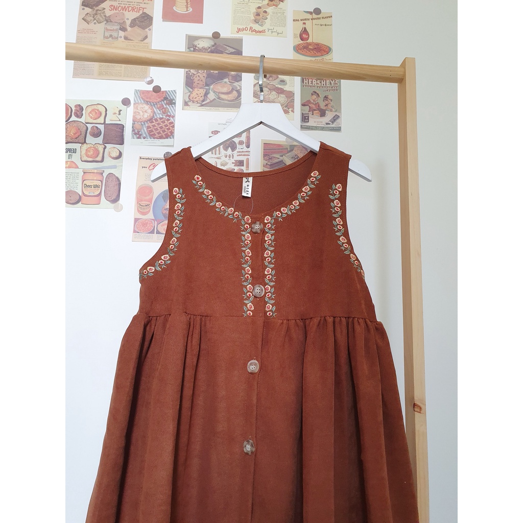 Đầm Yếm Nhung Dáng Dài Babydoll Thêu Hoa - Penguin House