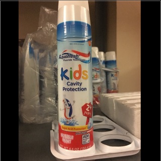 Kem đánh răng Aquafresh trẻ em Mỹ
