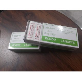 Kim lấy mụn lancet nặn mụn - 200 cây/hộp Taiwan