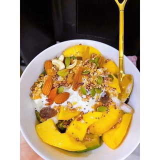 Ngũ cốc siêu hạt MinMin Granola