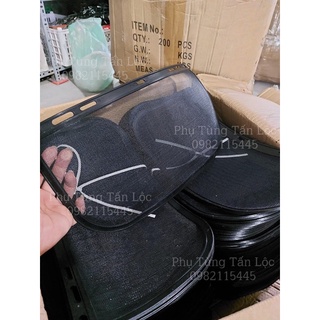 Lưới rời và kính lắp mũ bảo hộ khi cắt cỏ