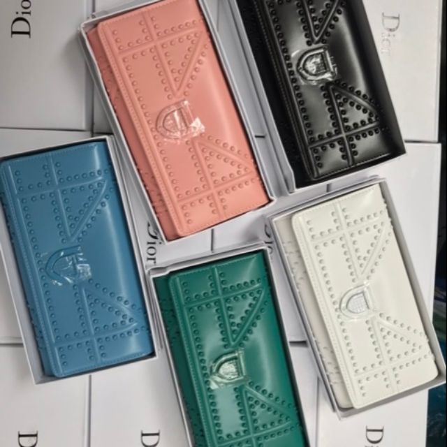 Ví cầm tay đính hạt QC FULLBOX