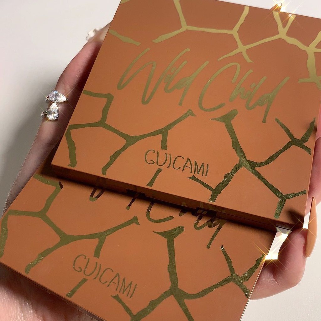 Bảng phấn mắt nhũ lì 9 ô tông nâu cá tính Guicami Wild Child Senabeauty | BigBuy360 - bigbuy360.vn