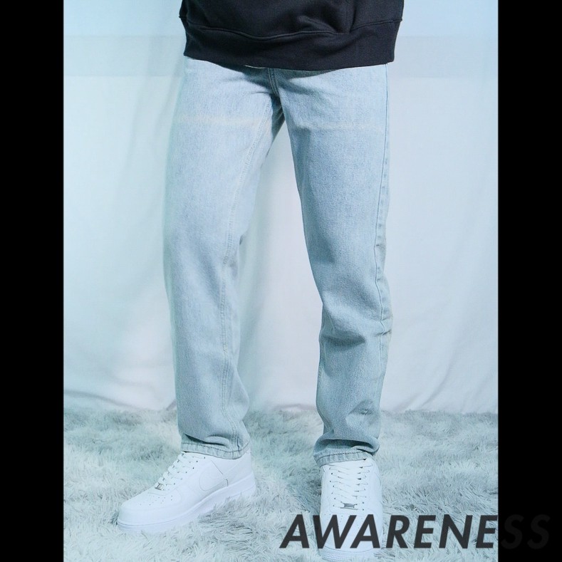 Quần Jean Xanh Baggy Nam Hàn Quốc - Phong cách dễ phối đồ - Quần Jean ống rộng - awareness | BigBuy360 - bigbuy360.vn