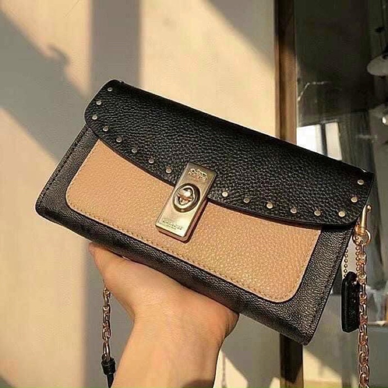 Túi Coach auth sale