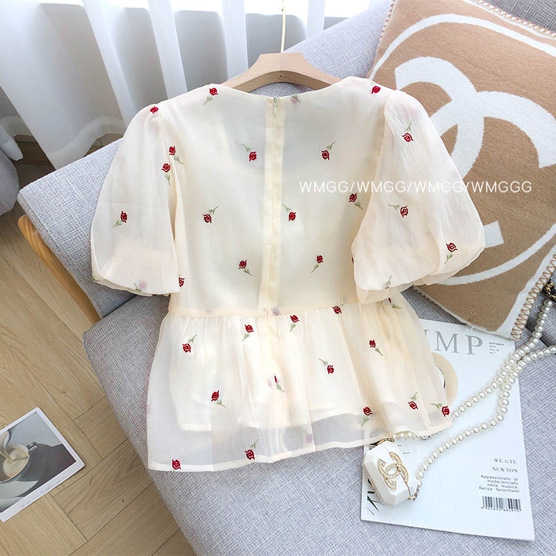 Áo Kiểu Nữ Ngắn Tay Cổ Vuông Thêu Hoa Thời Trang