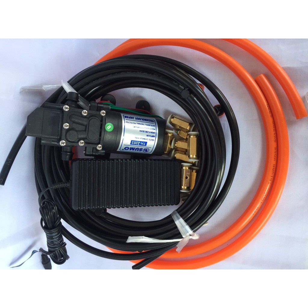 Bộ xịt rửa xe. máy lạnh. Bơm SUMO đơn kèm nguồn 12v-5a. 10m dây xịt. 1m dây hút. súng xịt. lọc rác... hoàn chỉnh