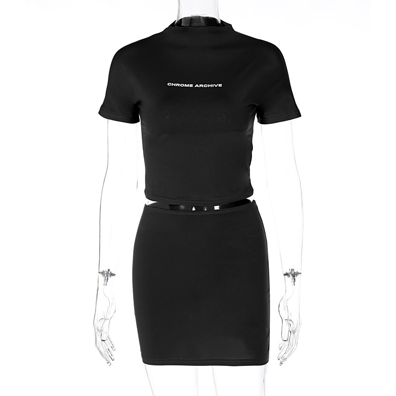 Set Áo Thun Tay Ngắn Cổ Tròn In Chữ Phối Chân Váy Lưng Cao Thời Trang Trẻ Trung Cho Nữ