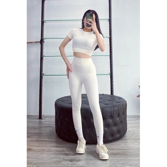 Set quần áo tập gym nữ BT áo croptop + quần legging thâm hút mồ hôi