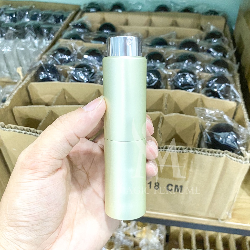 Chai lọ đựng nước hoa vỏ nhôm 2 lớp, vặn để bật và thu đầu phun dung tích 20ml