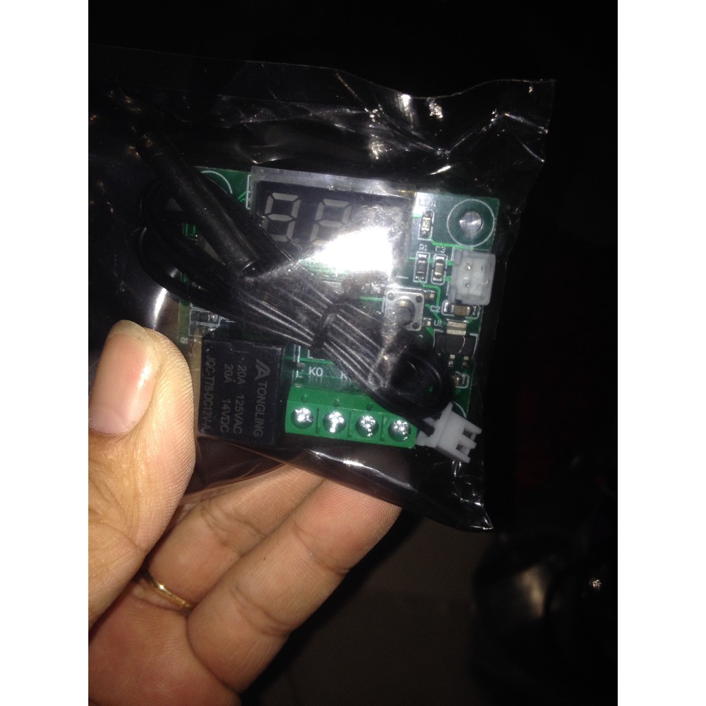 Mạch ĐIỀU KHIỂN nhiệt độ W1209 Relay 12VDC