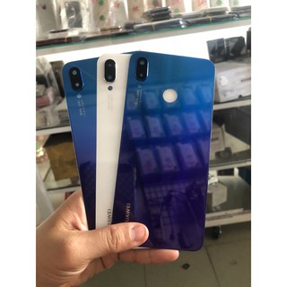 Nắp lưng huawei nova 3i ( có kính cam )