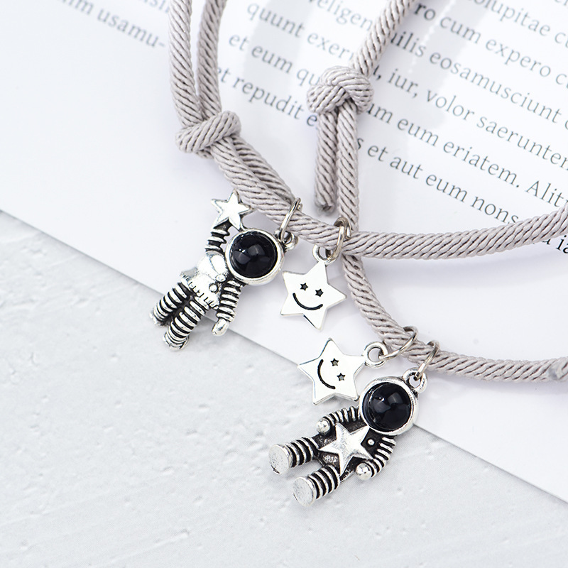 IF ME Vòng đeo tay đôi nam châm thiết kế phi hành gia thời trang dành cho các cặp đôi