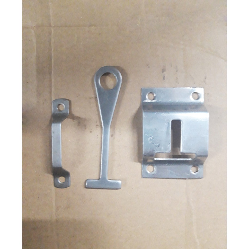 Móc cửa thùng xe tải