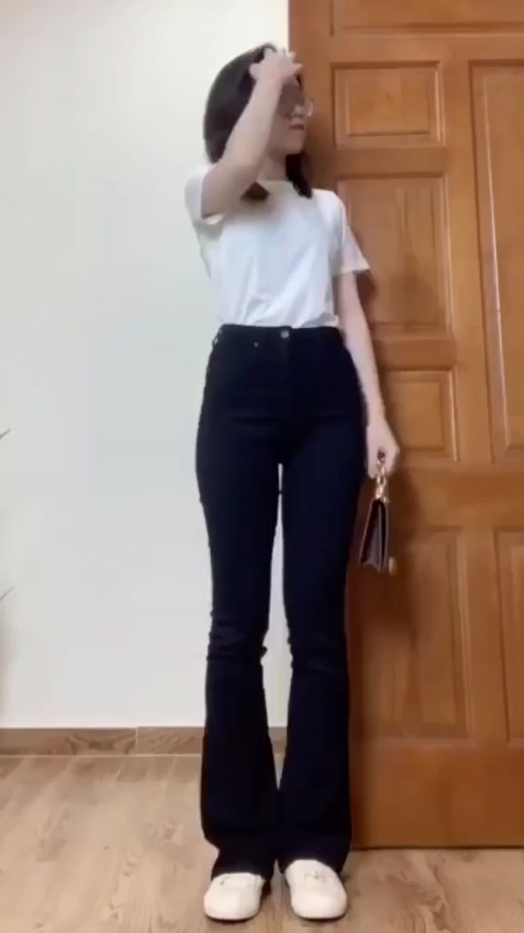 Quần bò jean nữ ống loe đứng rộng suông co giãn jeans cạp cao cao cấp Hottrend 2022 Beushop | BigBuy360 - bigbuy360.vn