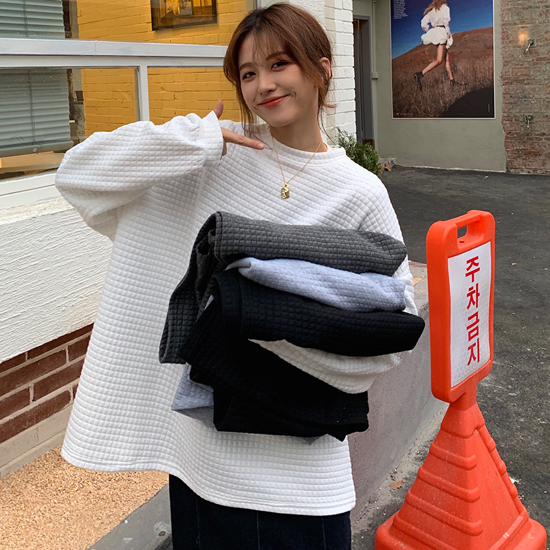 Áo Thun Nữ Oversize Dài Tay Cổ Tròn Thời Trang Hàn