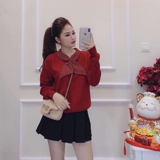 Áo len đỏ nơ chấm bi