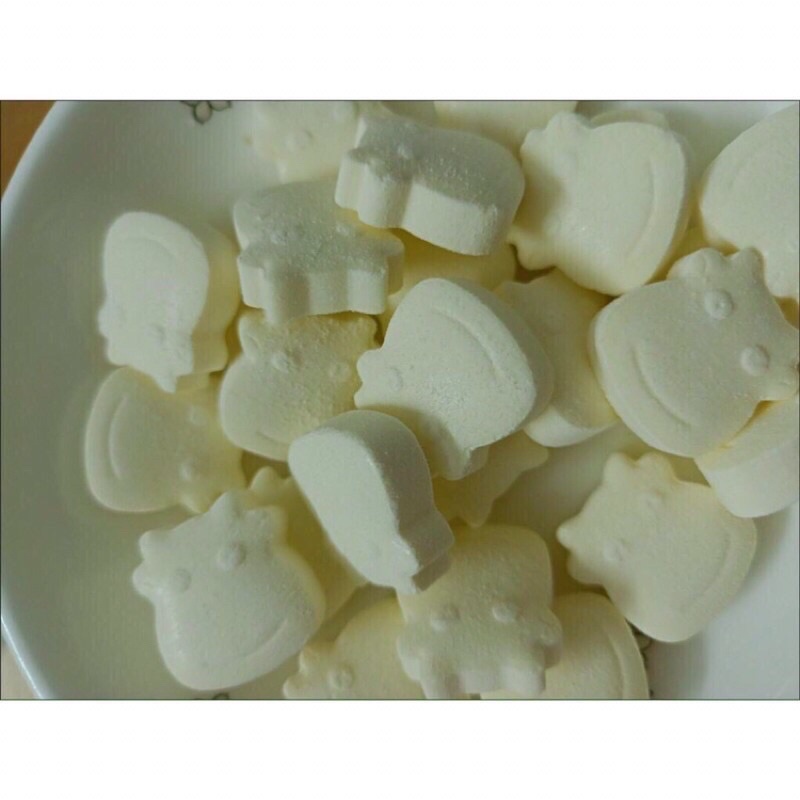 1 GÓI KẸO SỮA BÒ NON MÔNG CỔ 250gam