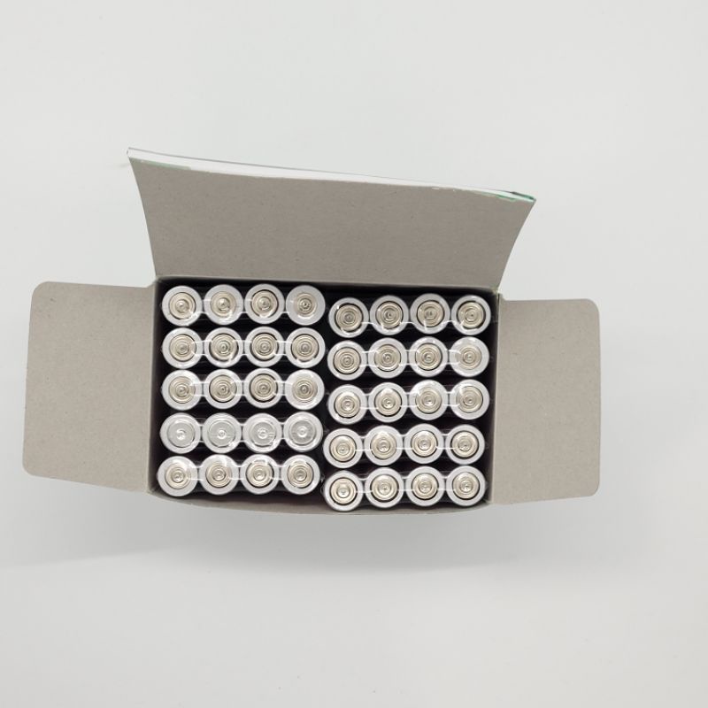 Pin AA sử dụng để lắp đồ chơi RedTech.