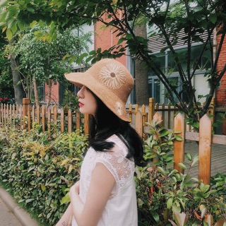 Mũ thêu hoa mộng mer