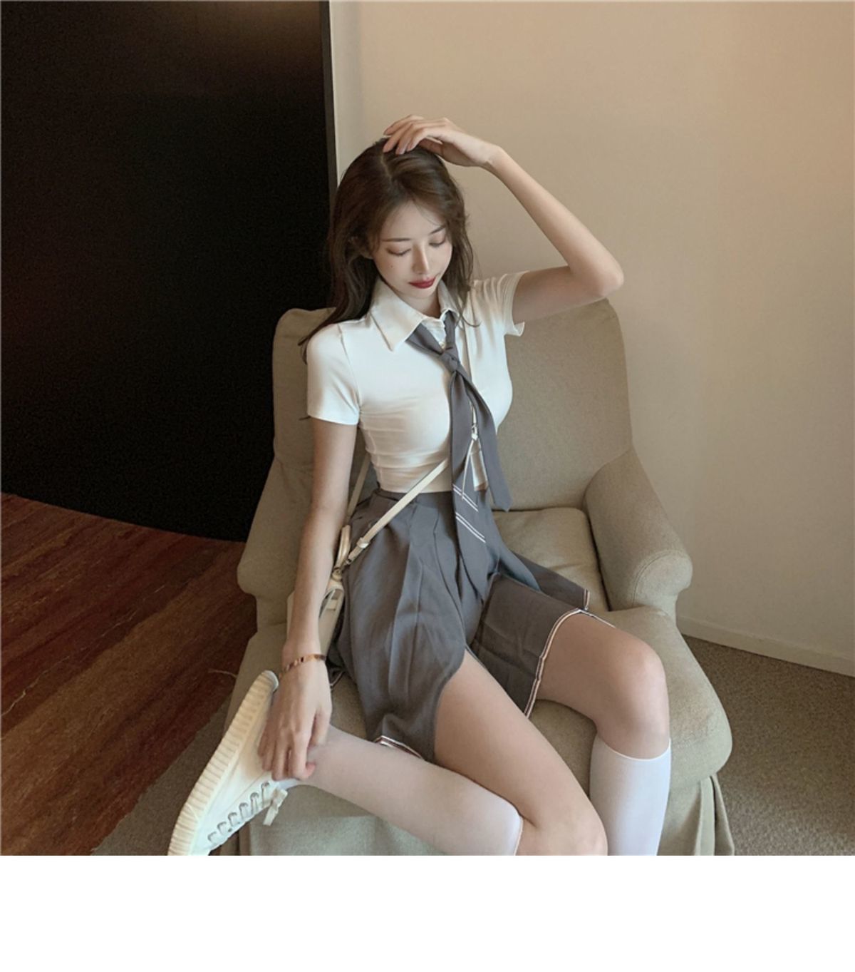 Set Áo Và Chân Váy Xếp Li Thời Trang Hè 2020 Cho Nữ | BigBuy360 - bigbuy360.vn