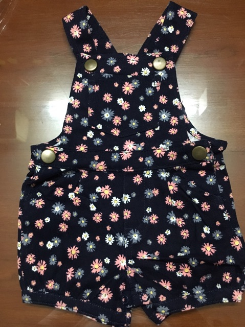 Yếm bé gái hàng xuất xịn Carter