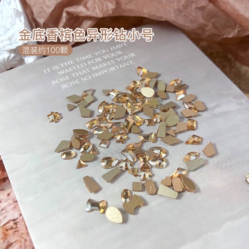 Đá đính móng nhỏ chân bằng hơn 100v ,charm đá thuỷ tinh Phụ kiện trang trí Móng, anannails