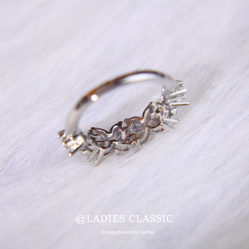 Nhẫn Hình Cỏ Bốn Lá Đính Đá Zircon Thời Trang Cao Cấp Cho Nữ