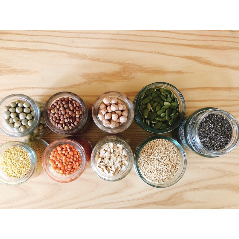 Combo Các loại Hạt dinh dưỡng( nhân sống) - 100g nguyên liệu làm Ngũ cốc, Sữa , Bánh, bột ăn dặm cho bé