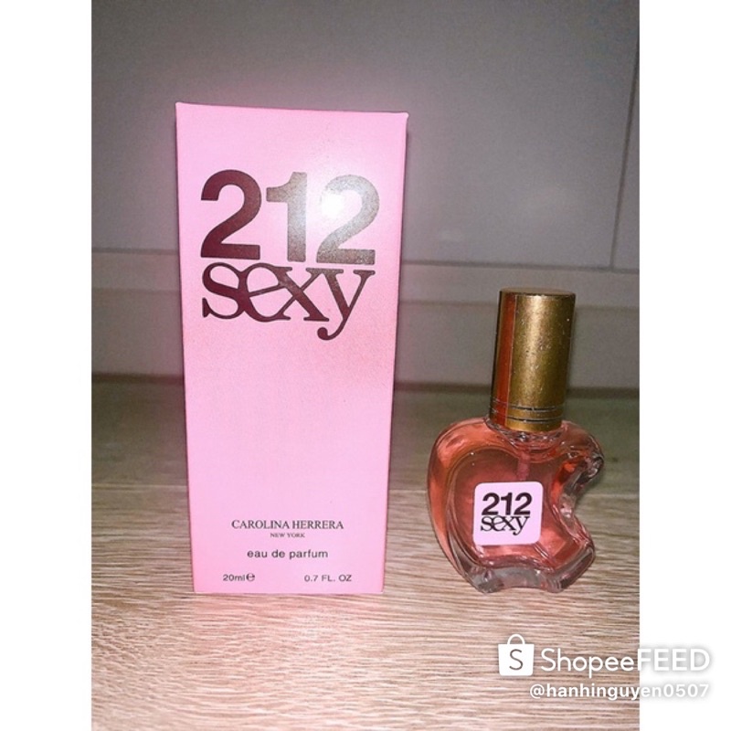 Nước Hoa Mini 212 SEXY WOMEN 20ml ( mẫu táo )