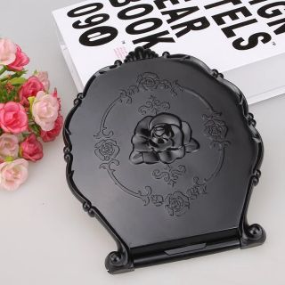 Gương gập to Anna sui